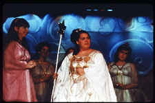 Io68-06_t.jpg (146457 bytes)