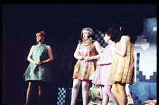 Pat67-04_t.jpg (132384 bytes)