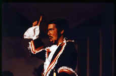 Pir69-06_t.jpg (111469 bytes)