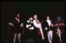 Rud71-072_t.jpg (104704 bytes)