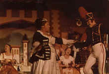 grdu19.jpg (31632 bytes)