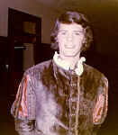 io72_26.jpg (21280 bytes)