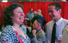 reun54.jpg (45905 bytes)